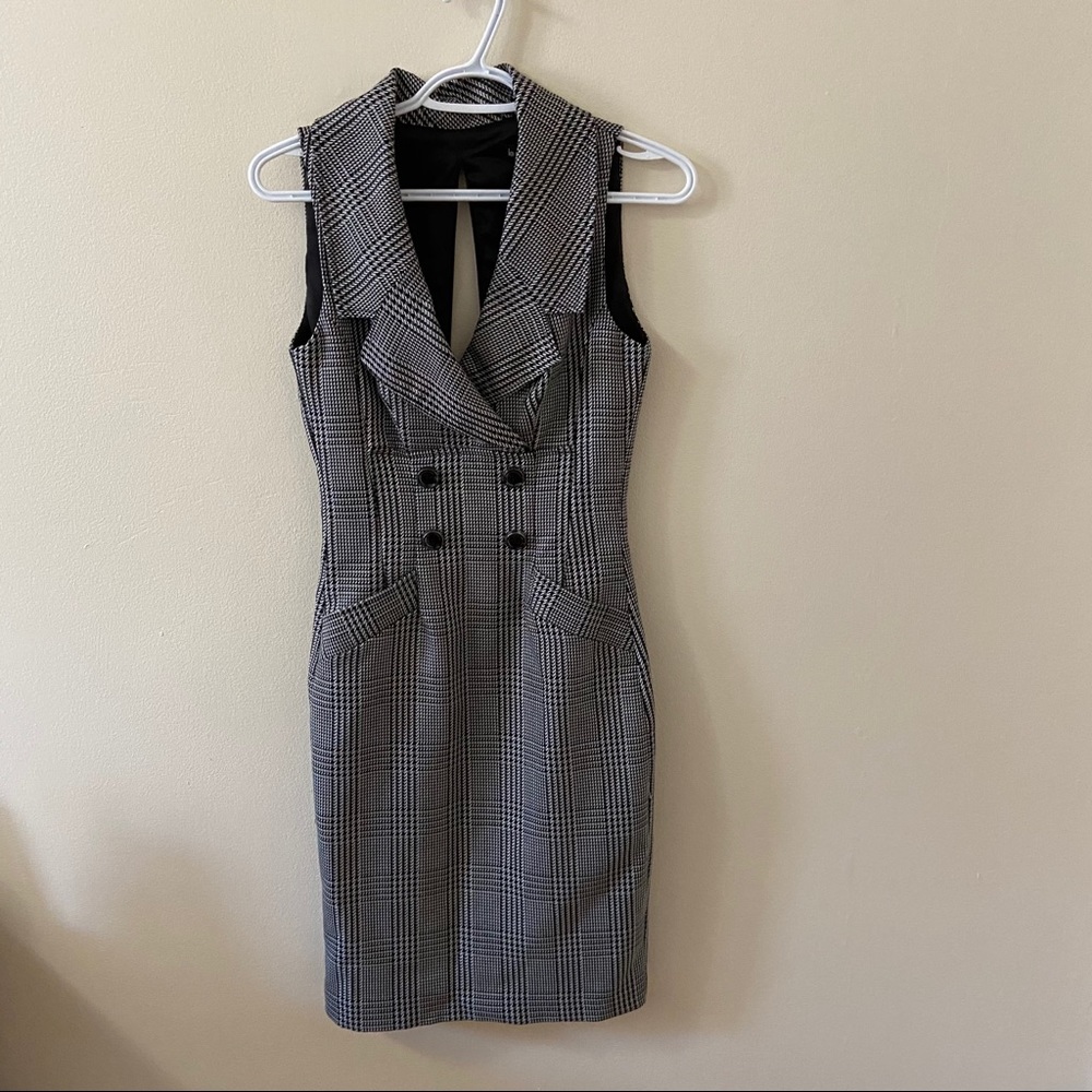 Sleeveless Plaid Dress